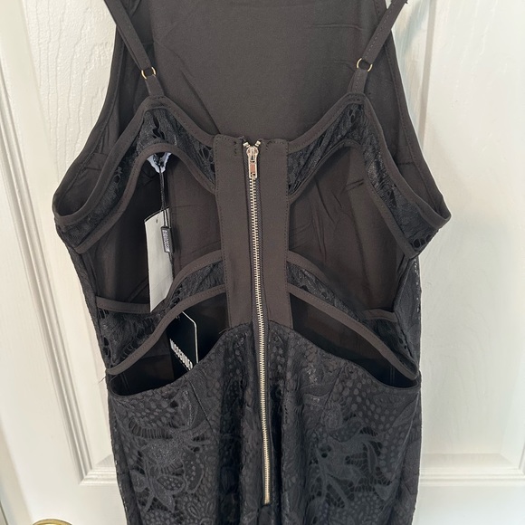 Missguided Black Lace Back CutOut Dress US Size 4 - Picture 4 of 6